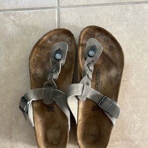 Birkenstock Gizah braided worn maybe 3 times. In great condition.